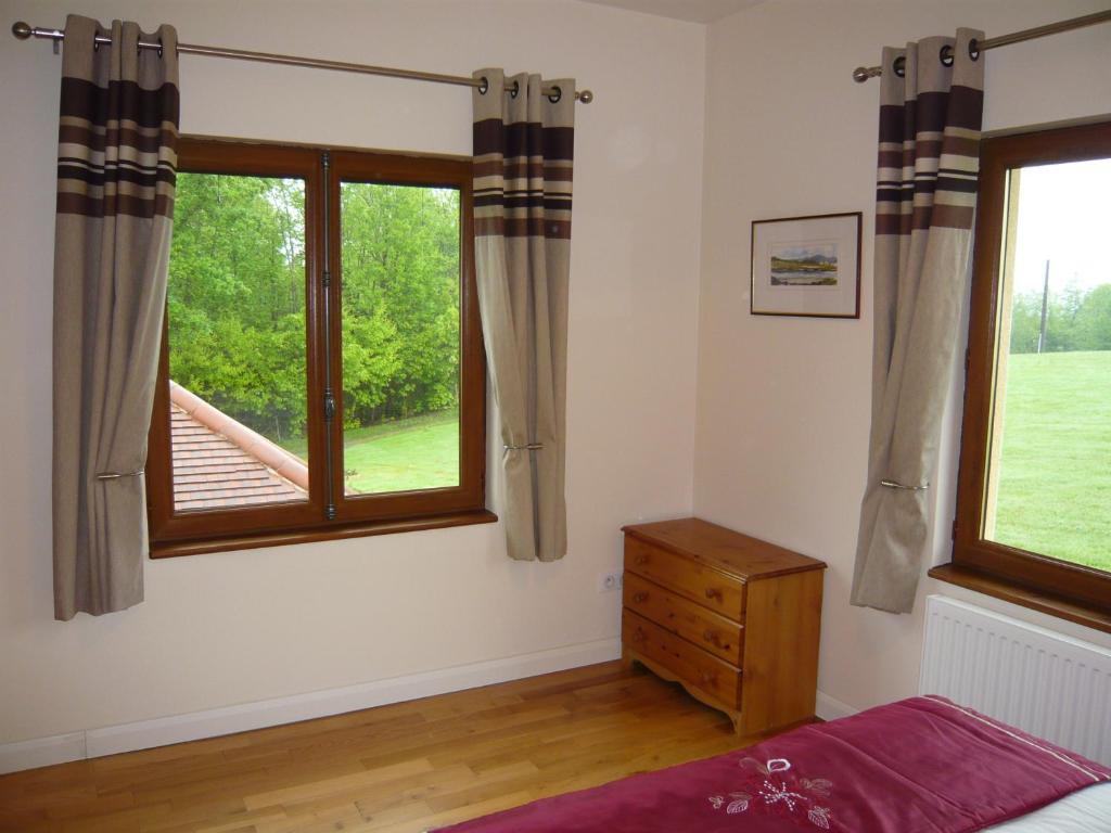 Lakeside Bed And Breakfast Payzac  Rum bild